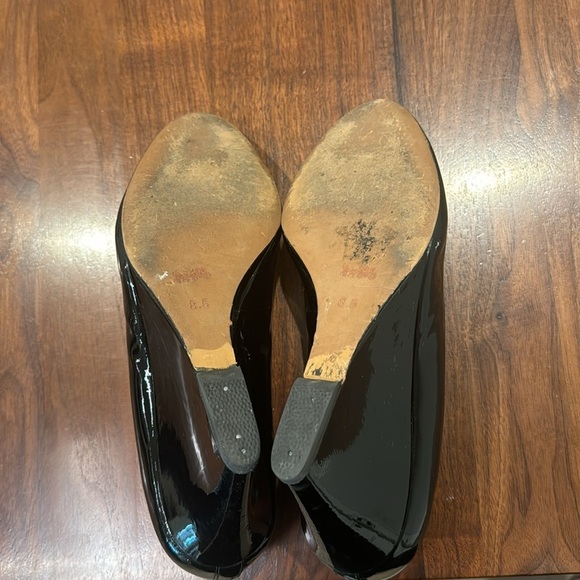 Used great condition Coach' Black Patent Leather Wedge Pump, Size 8.5 - Picture 6 of 6